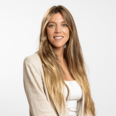 Headshot of Kelly Grille